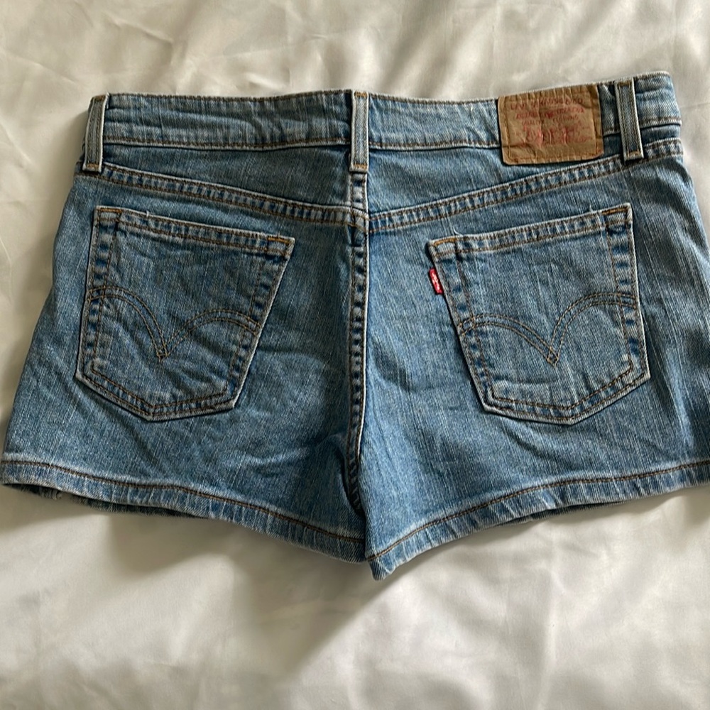 Size 9 Jr Levi Strauss Jean Shorts